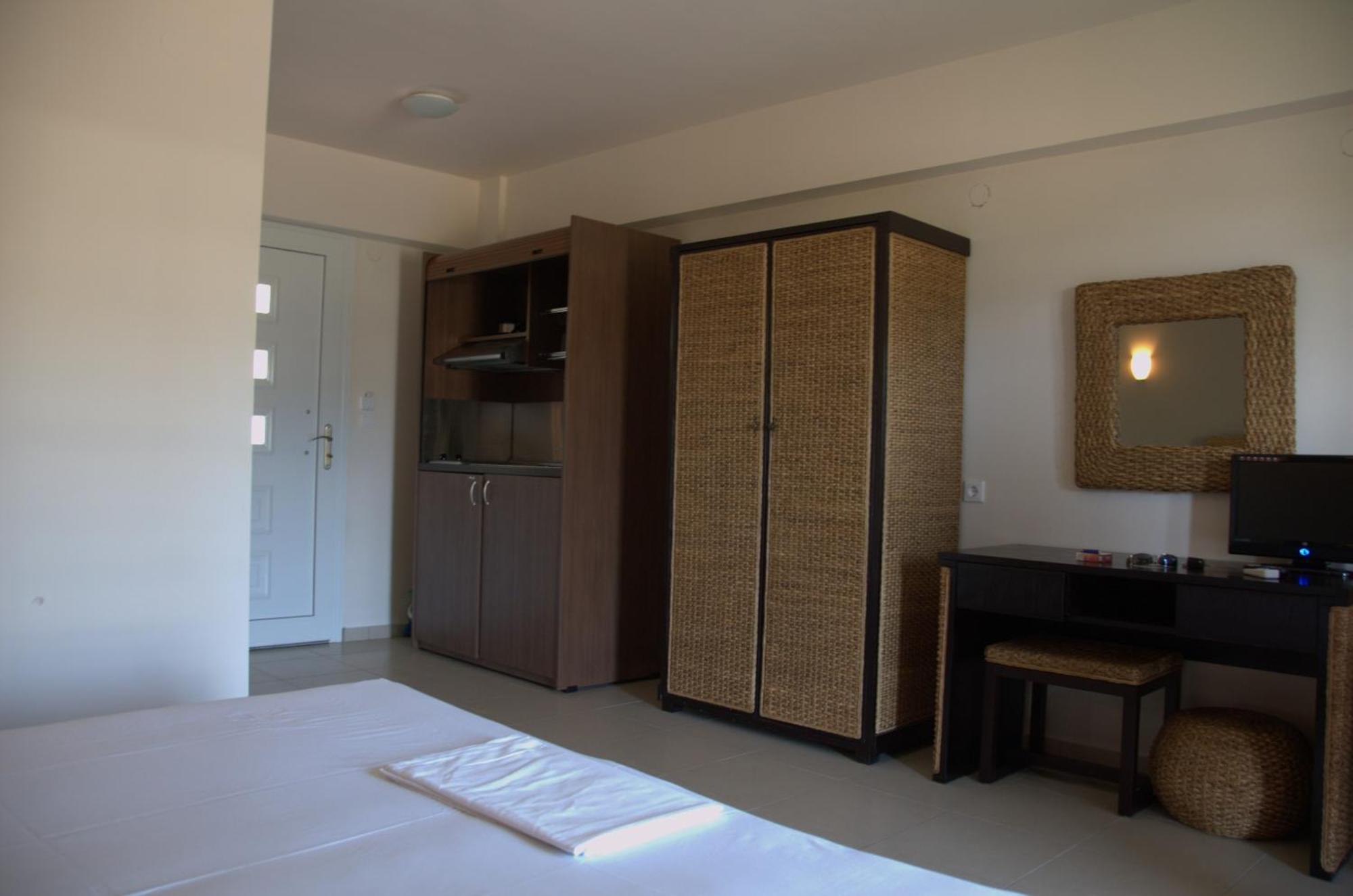 Hotel Sarti Beach ภายนอก รูปภาพ
